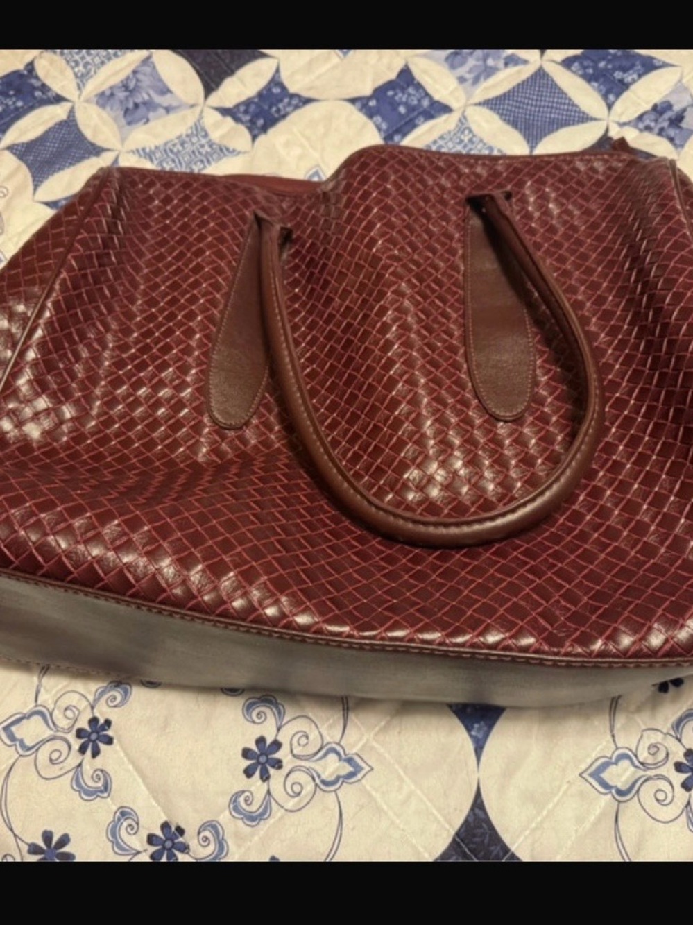 Classic Quilted Tote Bag in Deep Burgundy